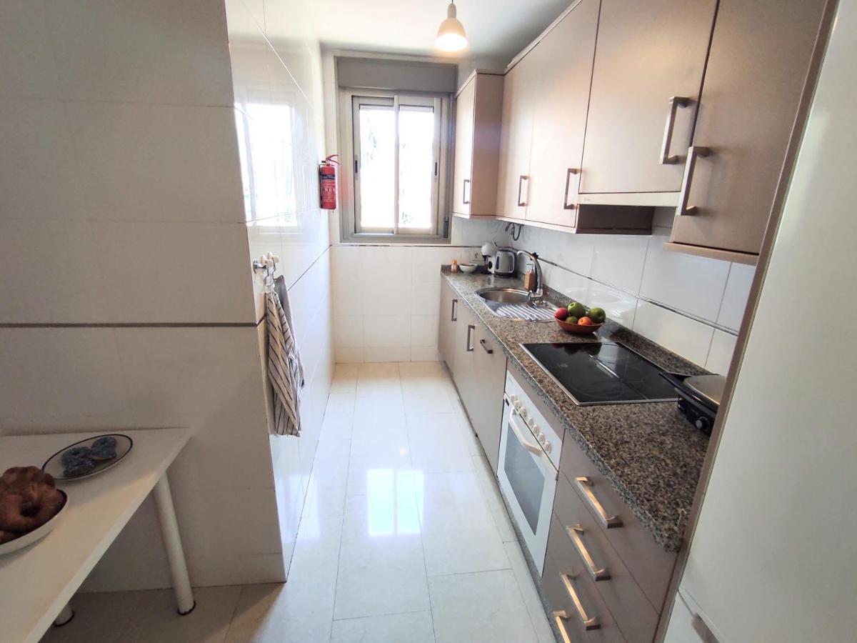 Manuela Nogales Apartments! Malaga Bagian luar foto