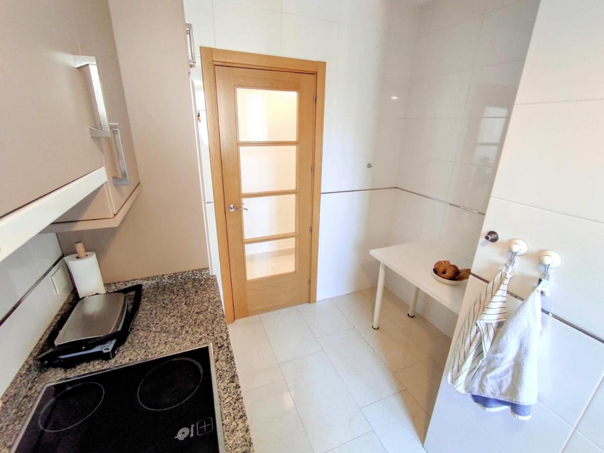 Manuela Nogales Apartments! Malaga Bagian luar foto